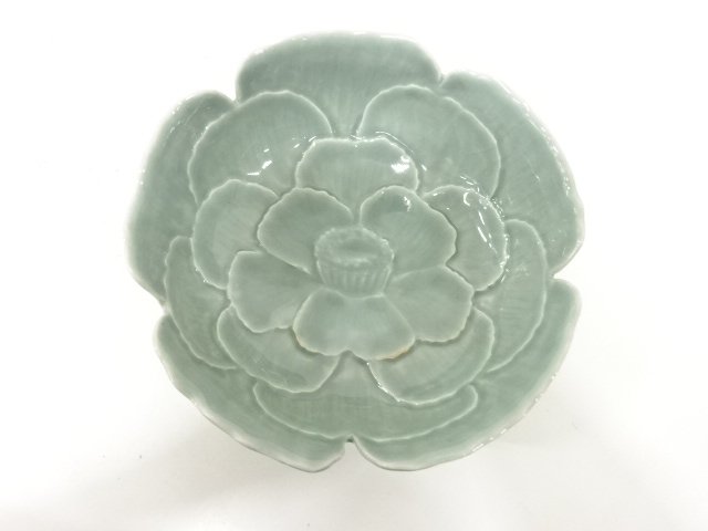  金野光賀造　青磁　花形　菓子器